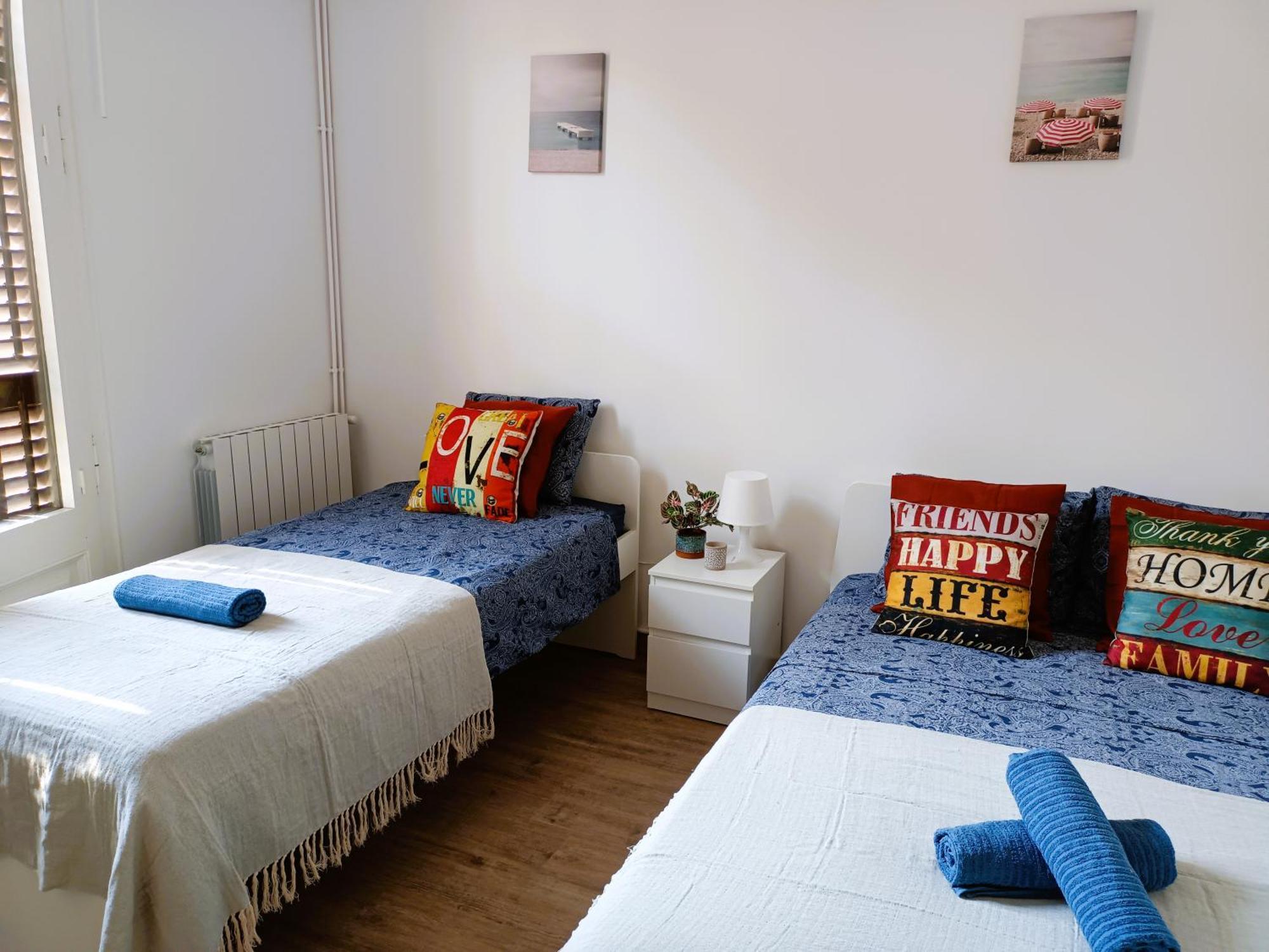 Private Room By El Born Barcelona Bagian luar foto